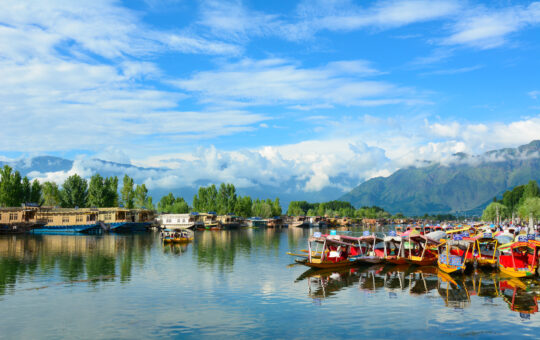 A Guide to Planning Your Perfect Kashmir Tour Itinerary