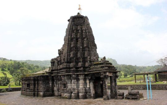 5 Jyotirlinga in Maharashtra Tour Package Price