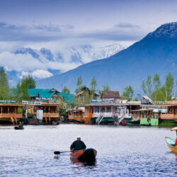 Kashmir Holiday Tour Package