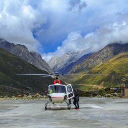 Do Dham Yatra by Helicopter