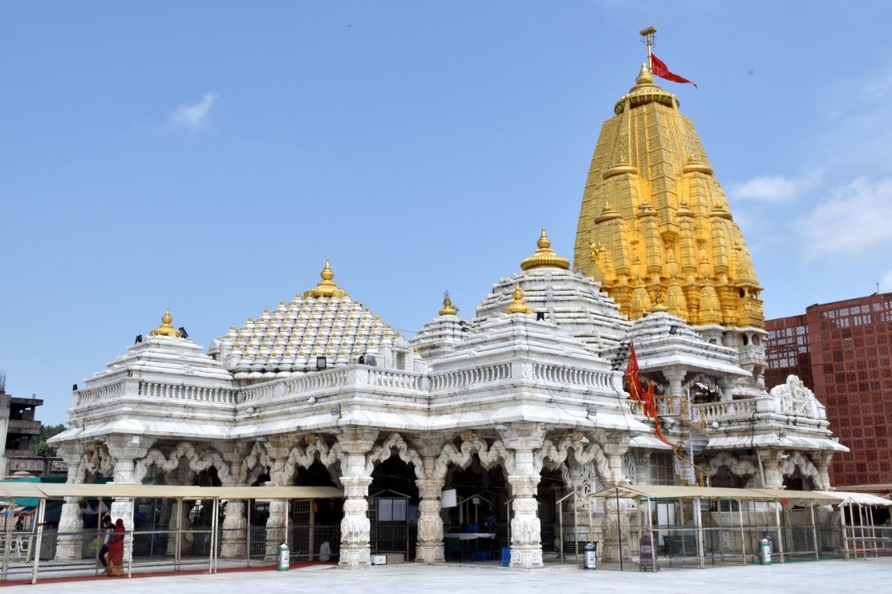 Ambaji Pilgrimage Seek Blessings Culture In Tranquil Ambiance
