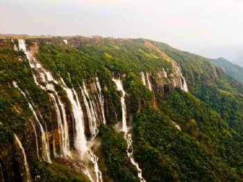 Seven Sisters Falls Tour Package